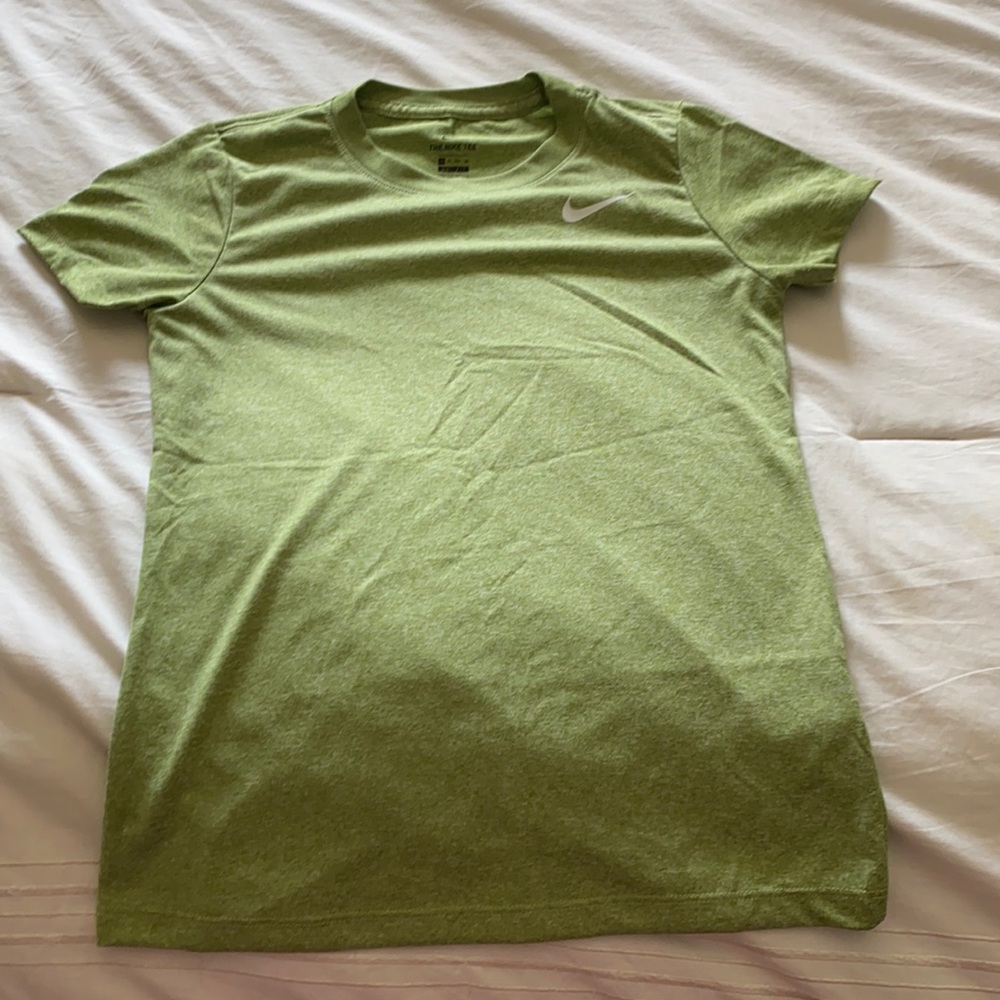 Nike workout tee